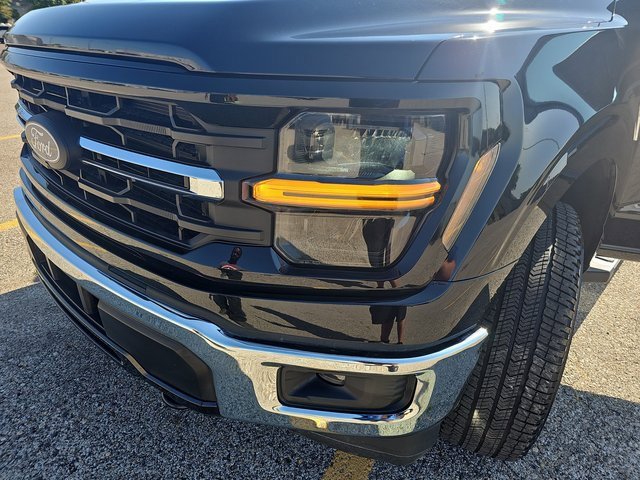 Used 2024 Ford F150 XLT w/ Tow/Haul Package image 29