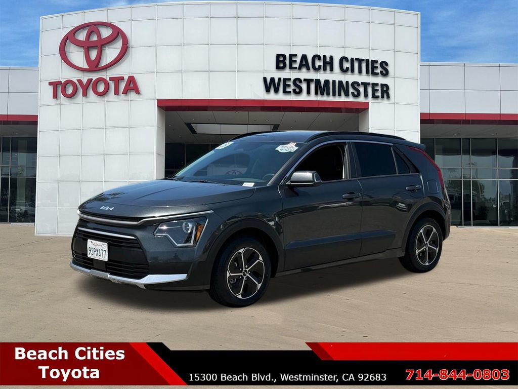 Used 2025 Kia Niro EX FWD image 6