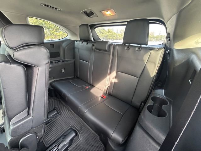 Certified 2024 Toyota Highlander XLE image 23