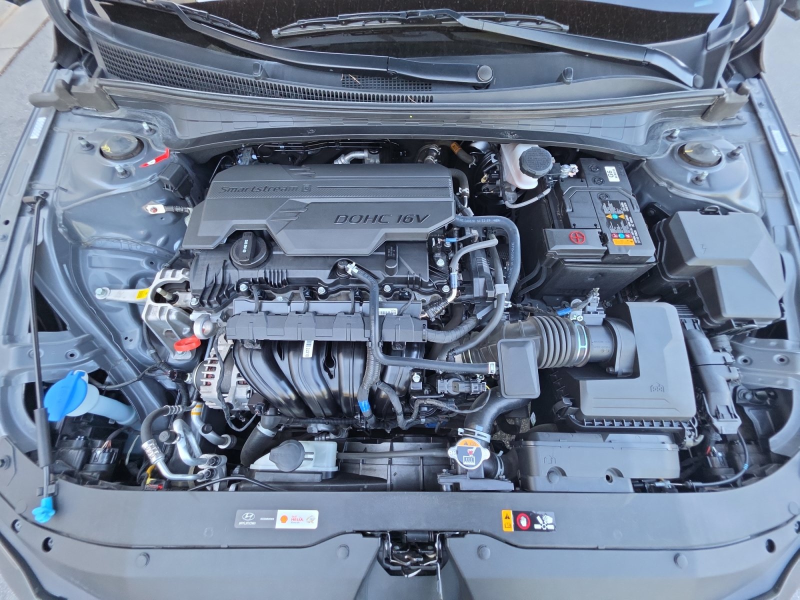 Used 2024 Hyundai Elantra SEL FWD image 31