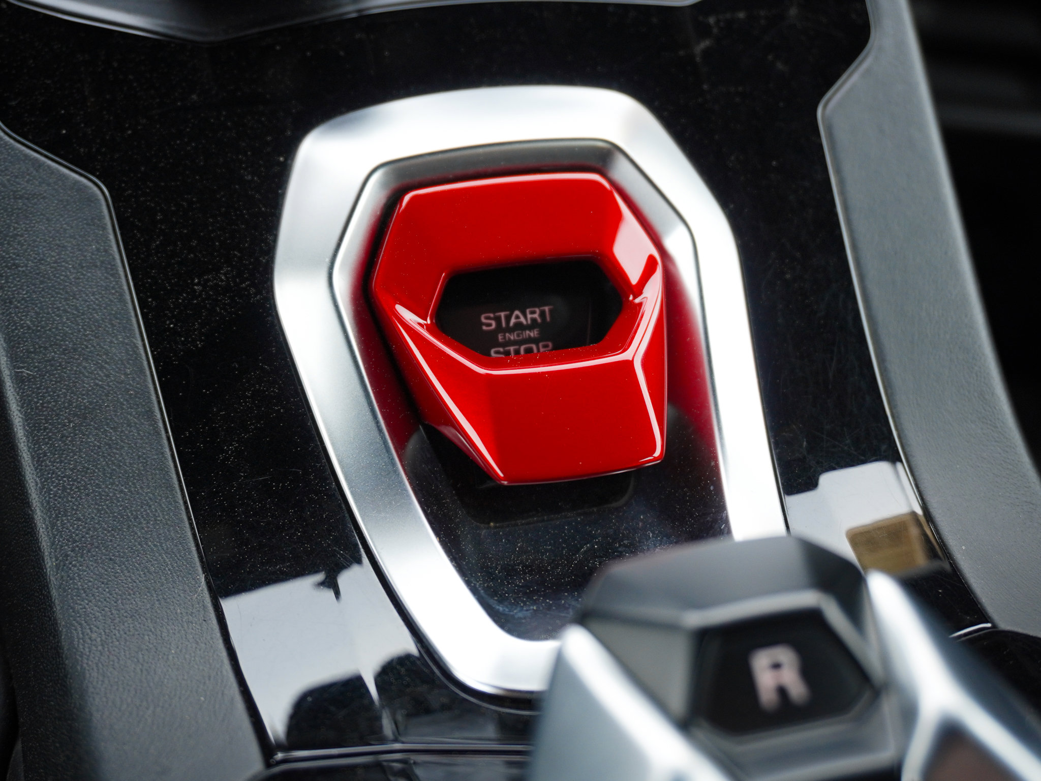 Used 2017 Lamborghini Huracan LP 610-4 image 31