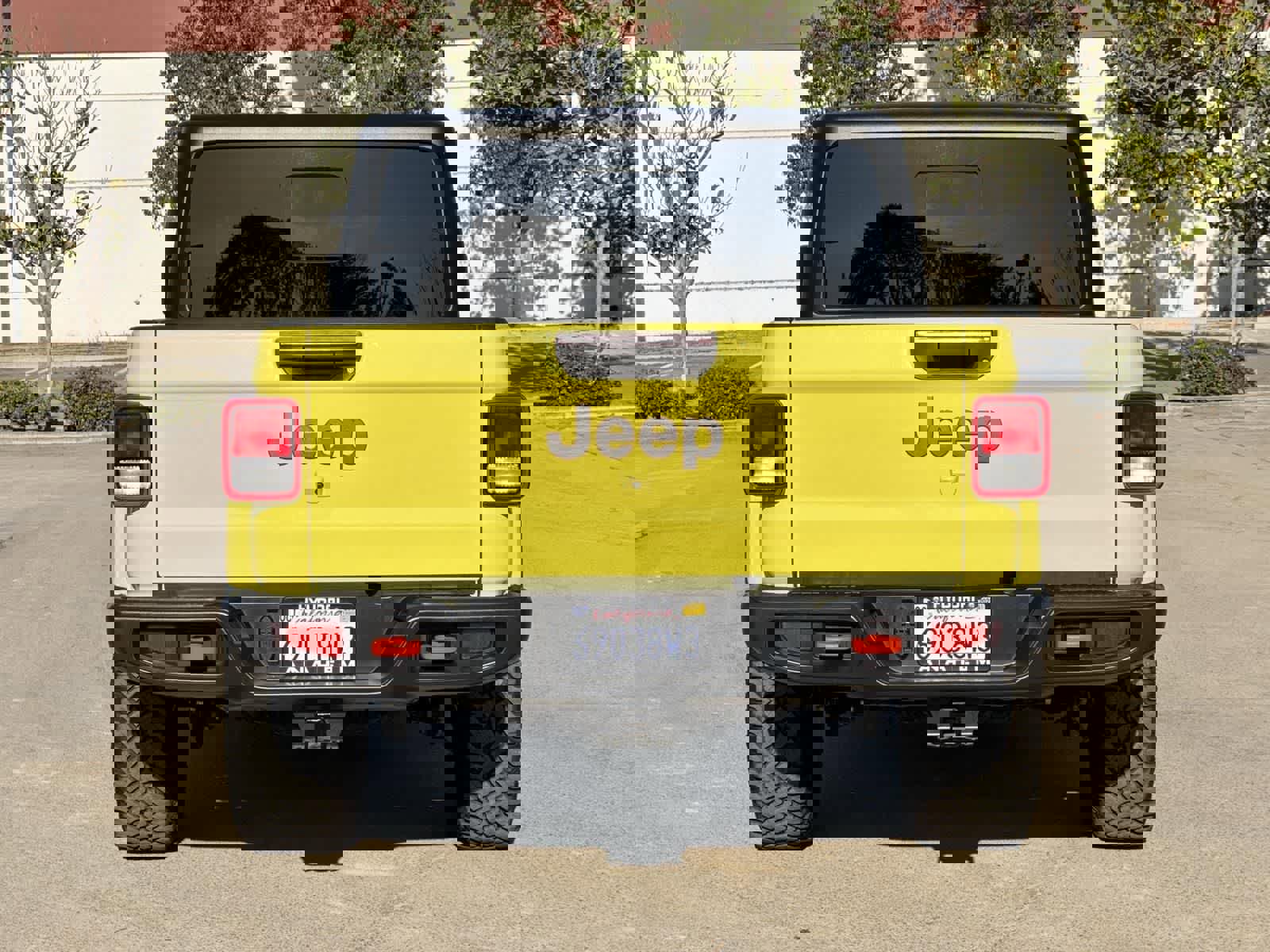 Used 2023 Jeep Gladiator Mojave w/ Cold Weather Group image 4