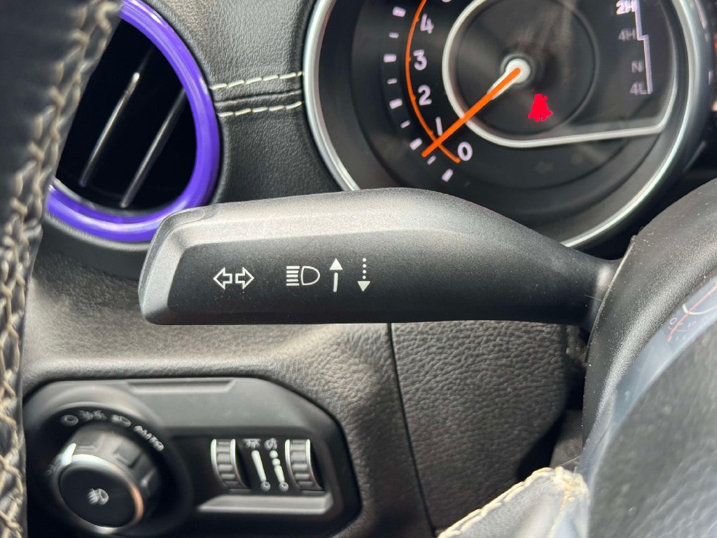 Used 2018 Jeep Wrangler Unlimited Sahara AWD/4WD image 21