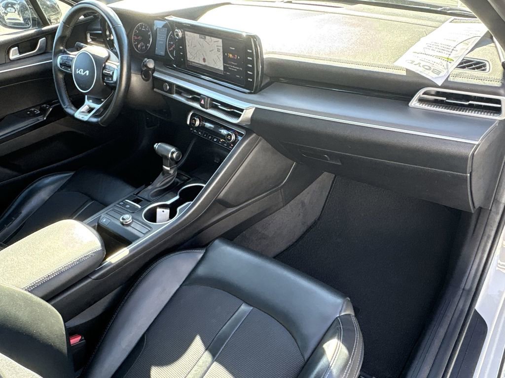 Used 2022 Kia K5 GT-Line w/ GT-Line FWD Premium Package image 32