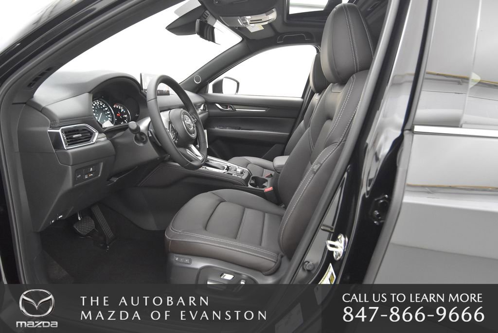 New 2025 MAZDA CX-5 Signature image 21