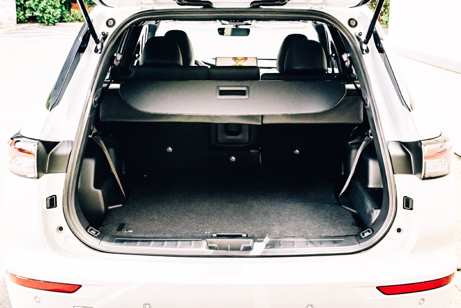 New 2026 Mitsubishi Outlander LE AWD/4WD image 22