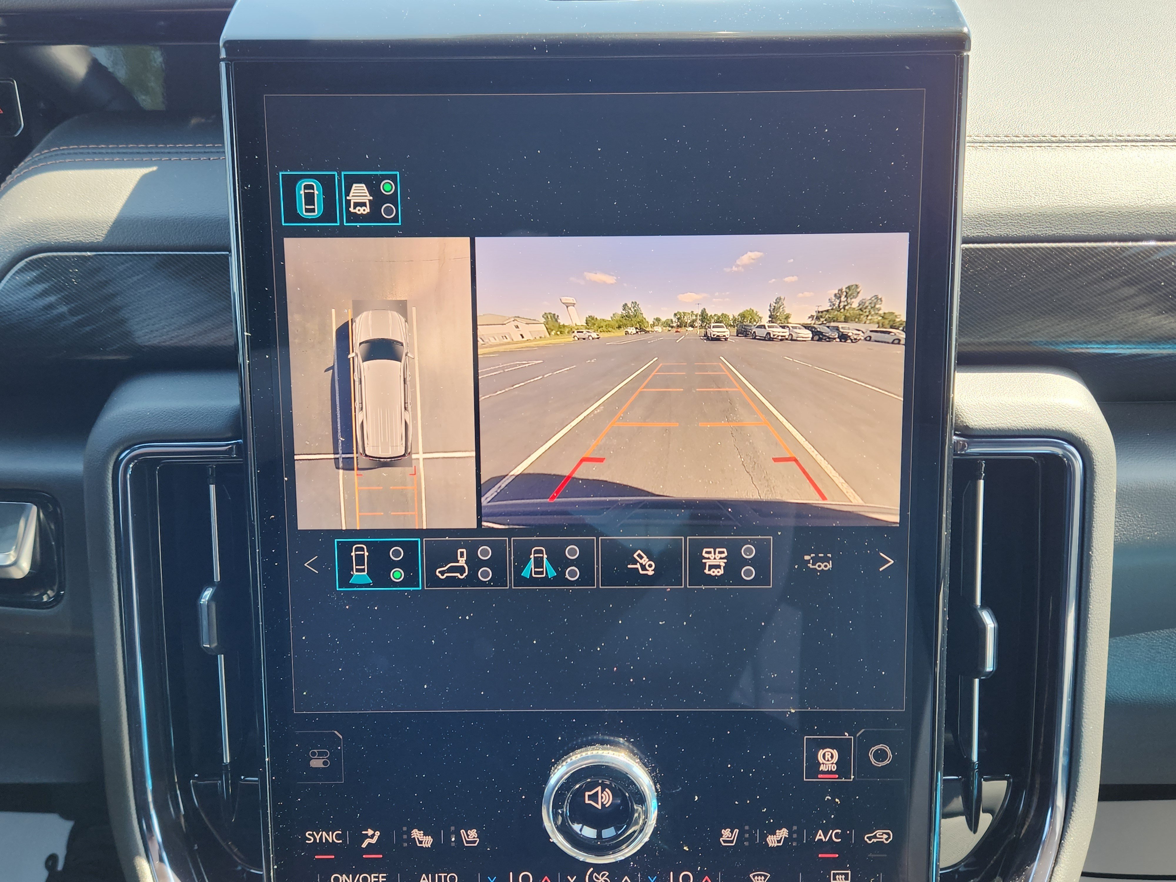 New 2026 GMC Yukon XL AT4 w/ AT4 Premium Plus Package AWD/4WD image 13