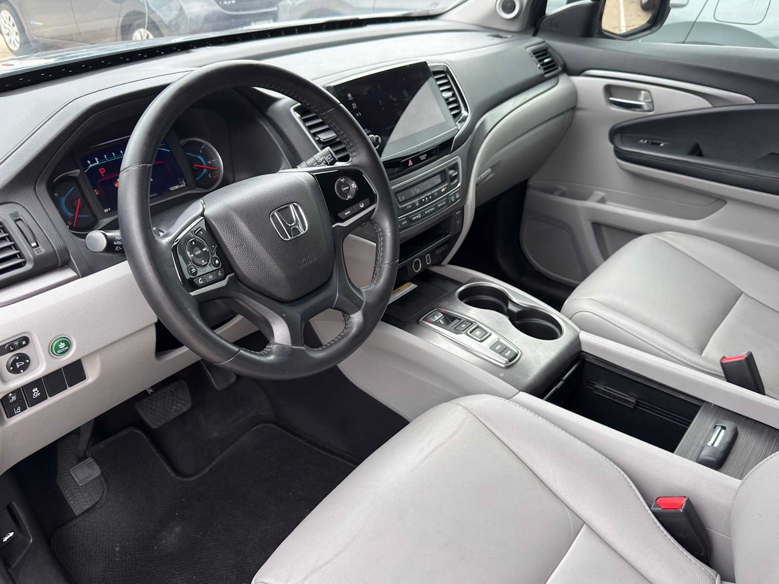 Used 2022 Honda Pilot Special Edition image 8