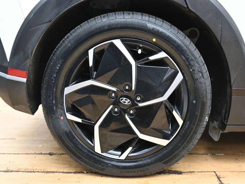 Used 2023 Hyundai Ioniq 5 SE w/ Cargo Package image 13