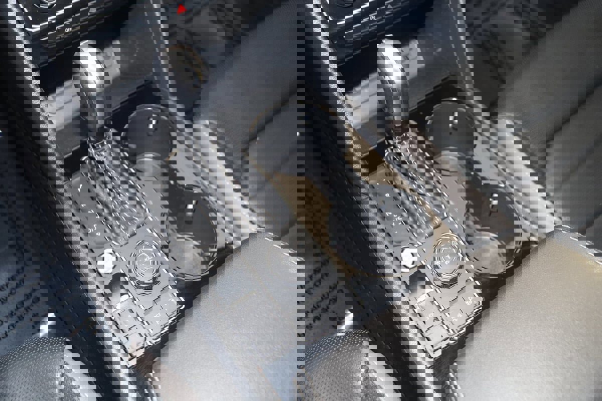 Used 2021 Volkswagen Atlas SEL Premium image 30