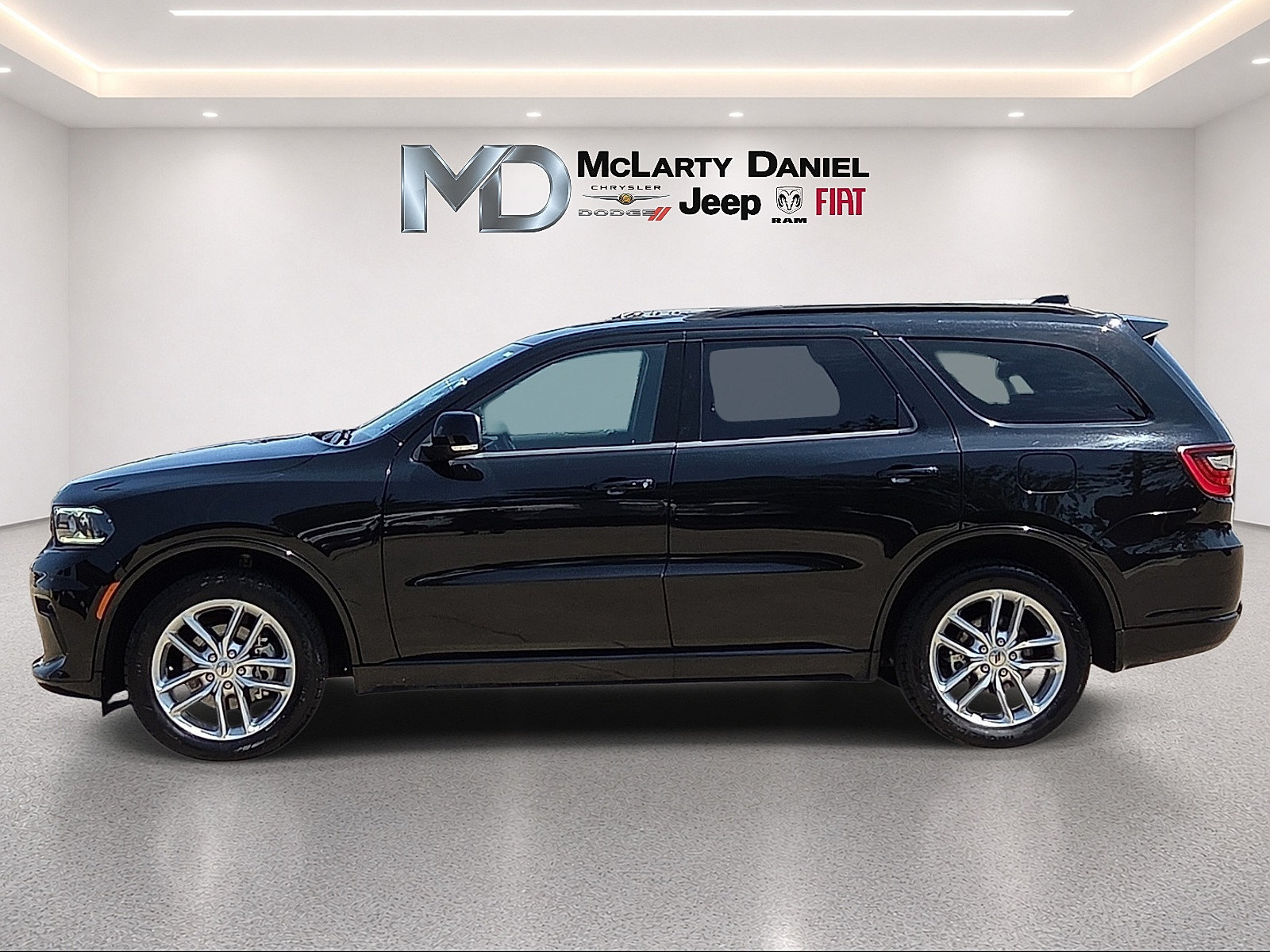 Used 2024 Dodge Durango GT AWD/4WD image 3