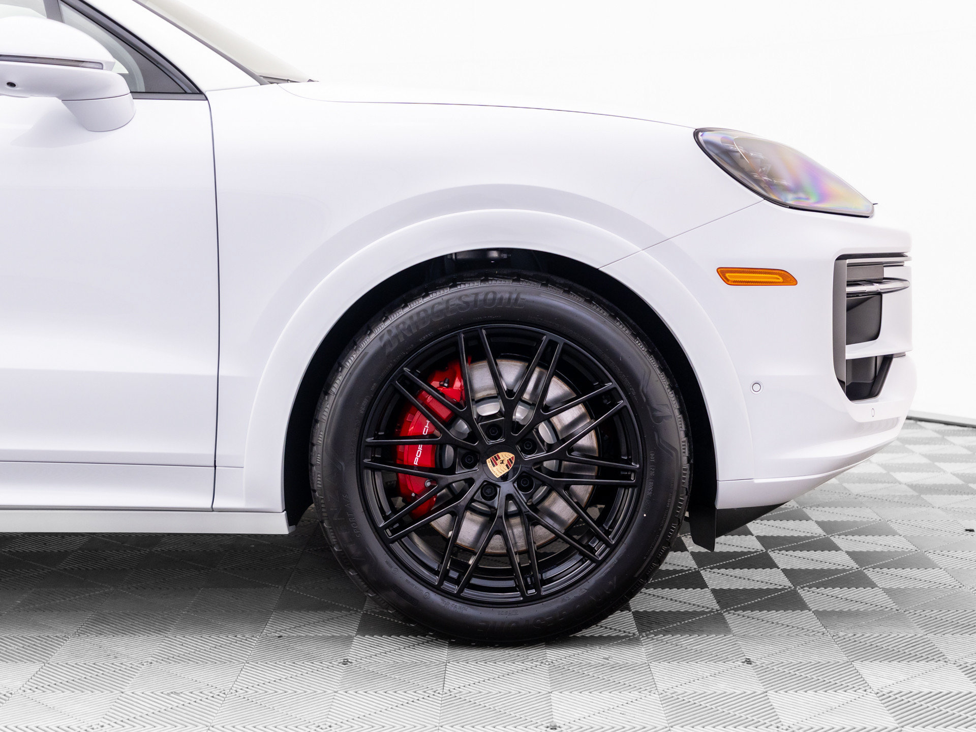New 2026 Porsche Cayenne GTS AWD/4WD image 34