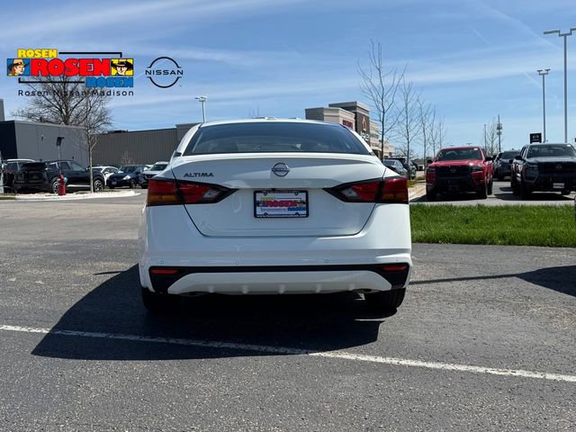 Certified 2025 Nissan Altima 2.5 S FWD image 6