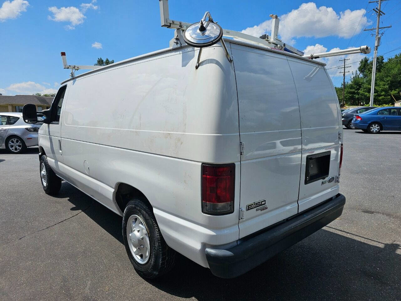 Used 2011 Ford E-150 and Econoline 150 w/ PWR Group image 5