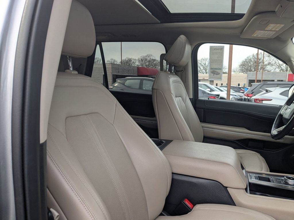 Used 2024 Ford Expedition Max Limited image 32
