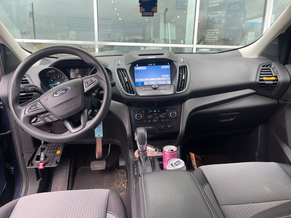 Used 2018 Ford Escape SE w/ SE Sync 3 Package image 9