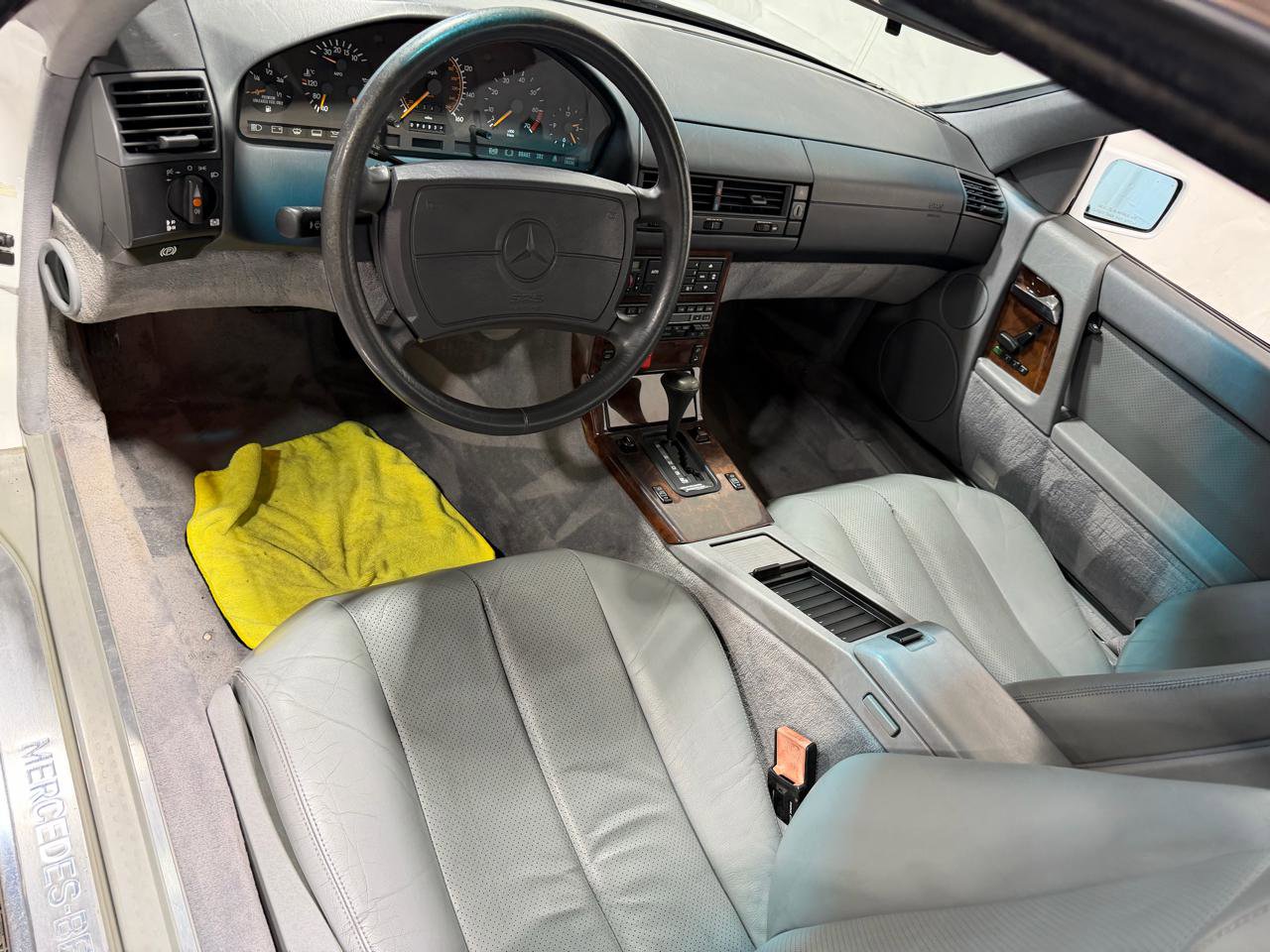 Used 1991 Mercedes-Benz 500 SL image 18