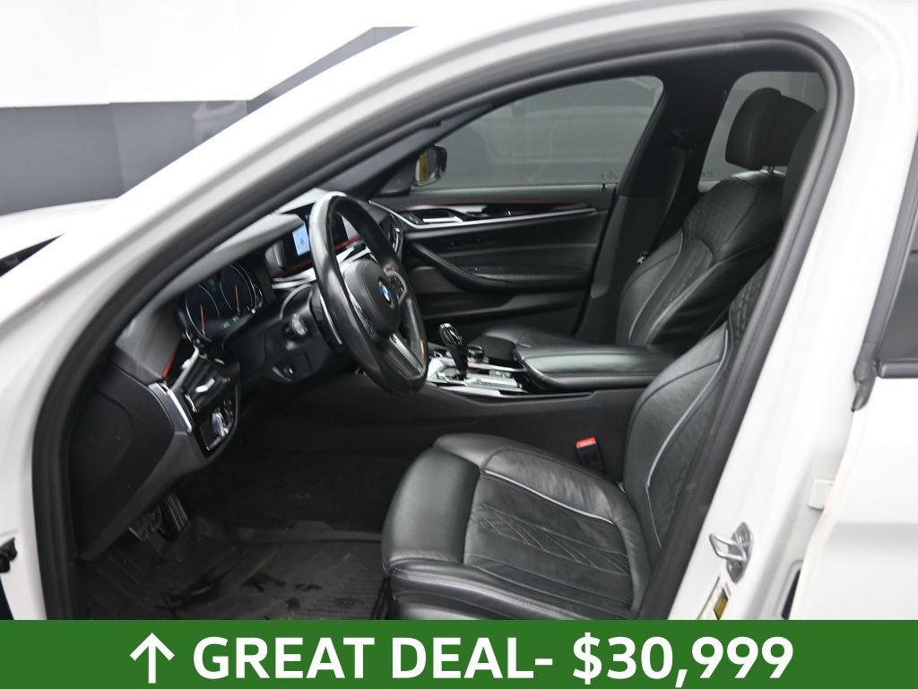 Used 2018 BMW M550i xDrive image 51