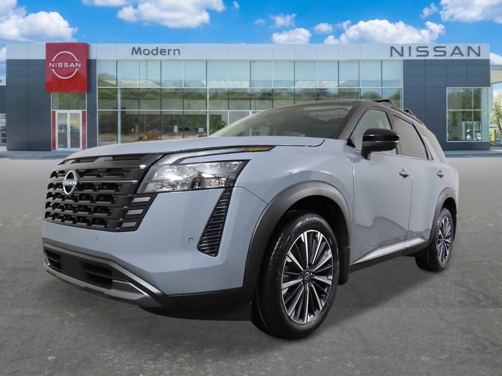 New 2026 Nissan Pathfinder Platinum image 1