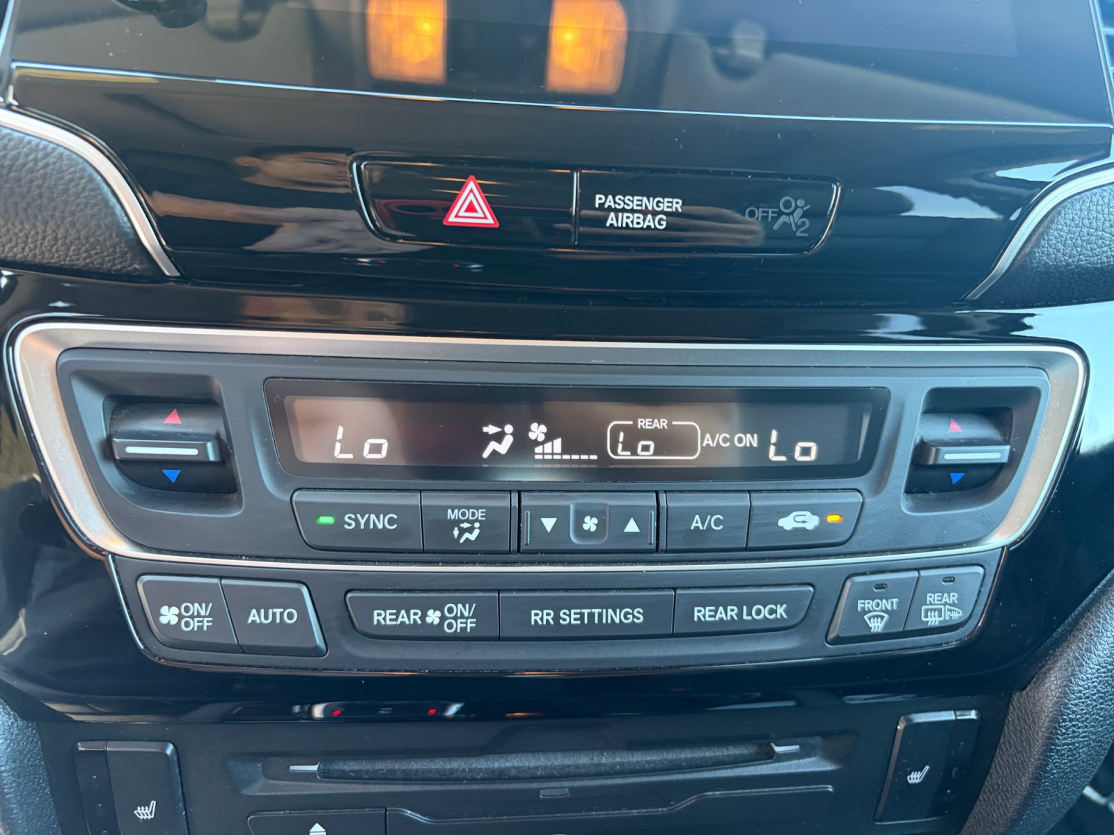 Used 2019 Honda Pilot Touring image 14