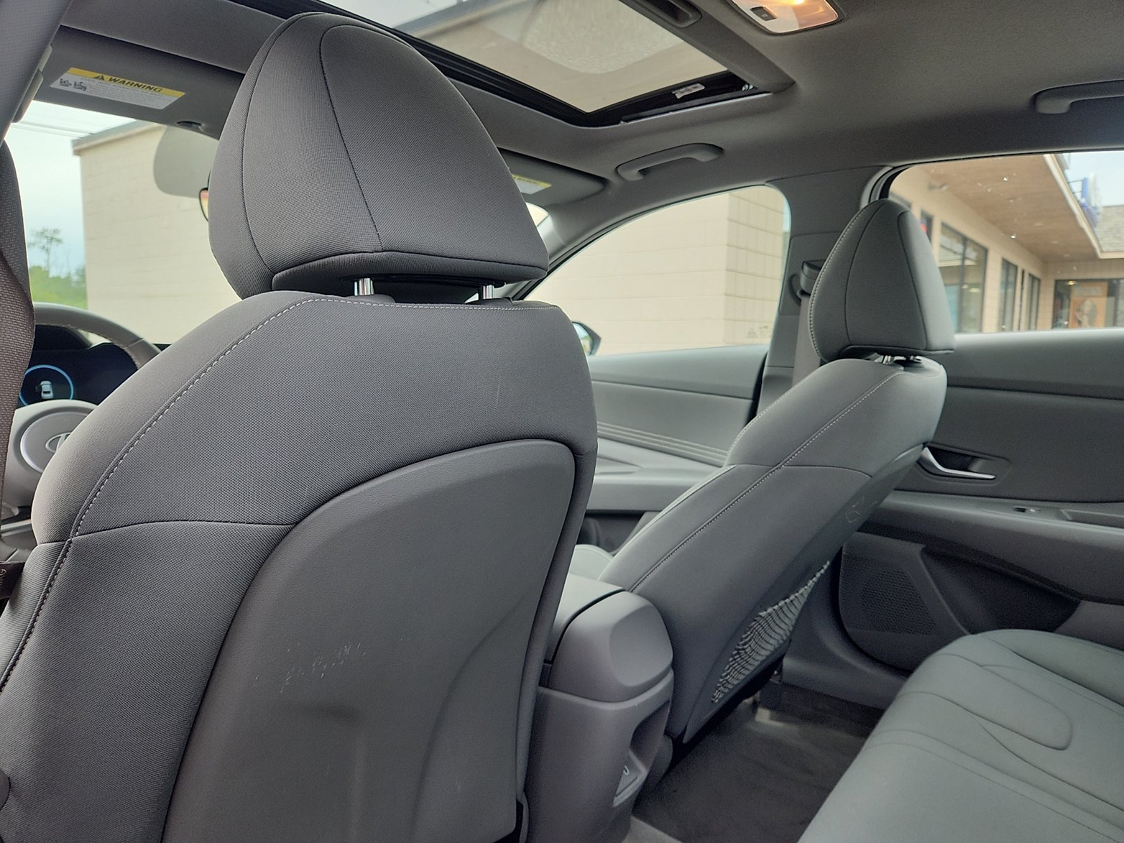 Certified 2024 Hyundai Elantra SEL w/ Convenience Package FWD image 25