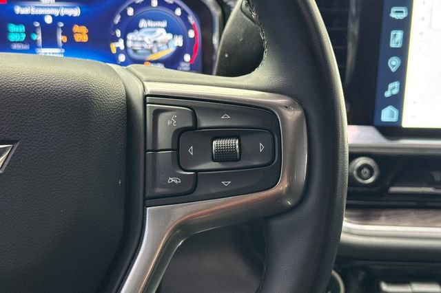 Used 2024 Chevrolet Silverado 2500 LTZ w/ LTZ Convenience Package image 37