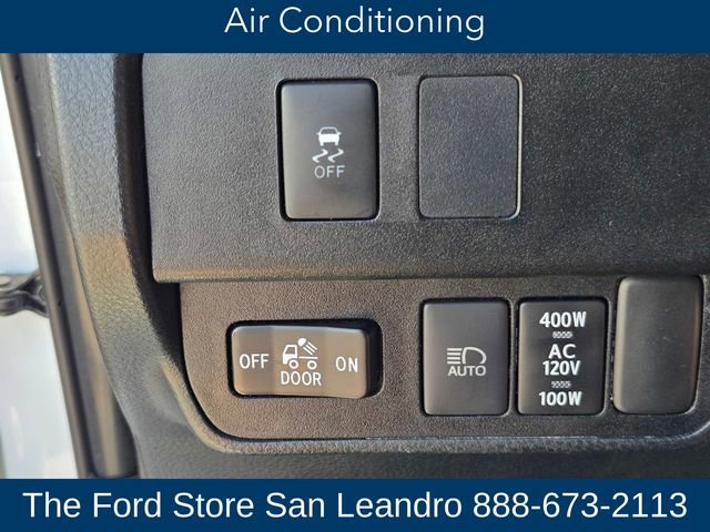 Used 2021 Toyota Tacoma TRD Off-Road w/ Technology Package AWD/4WD image 26