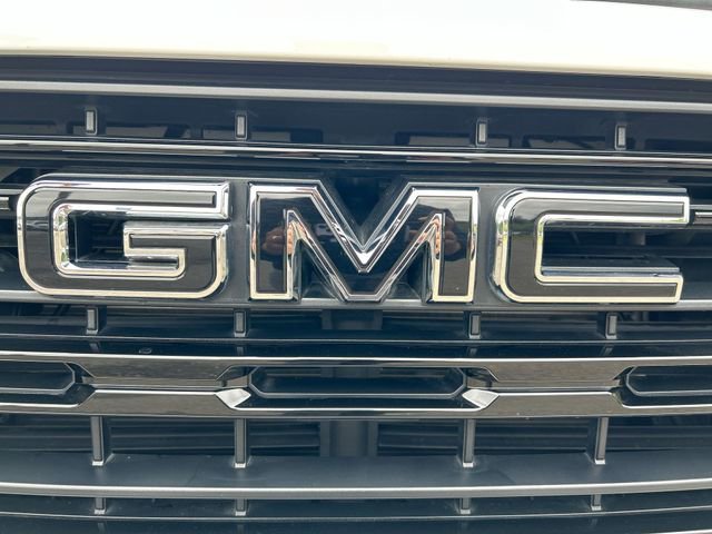 Used 2023 GMC Sierra 1500 Elevation w/ LPO, Elevation Black Package AWD/4WD image 30