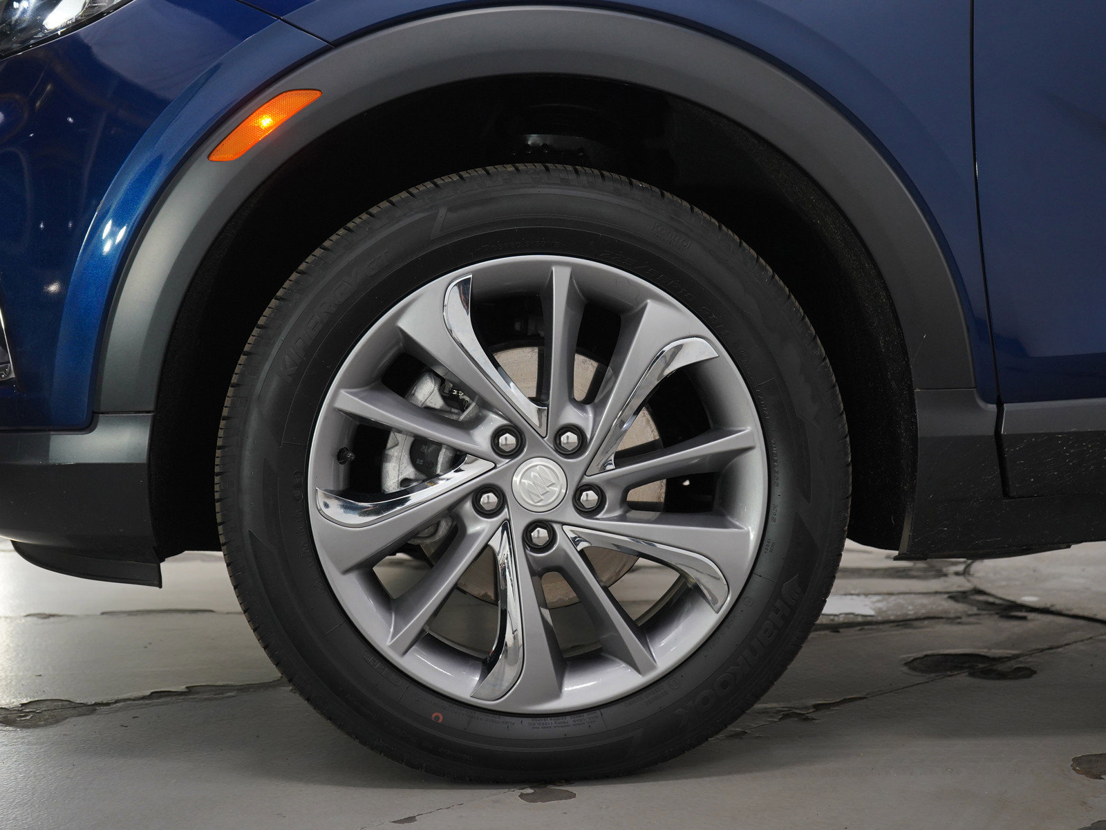 Used 2023 Buick Encore GX Essence w/ Experience Buick Package image 30