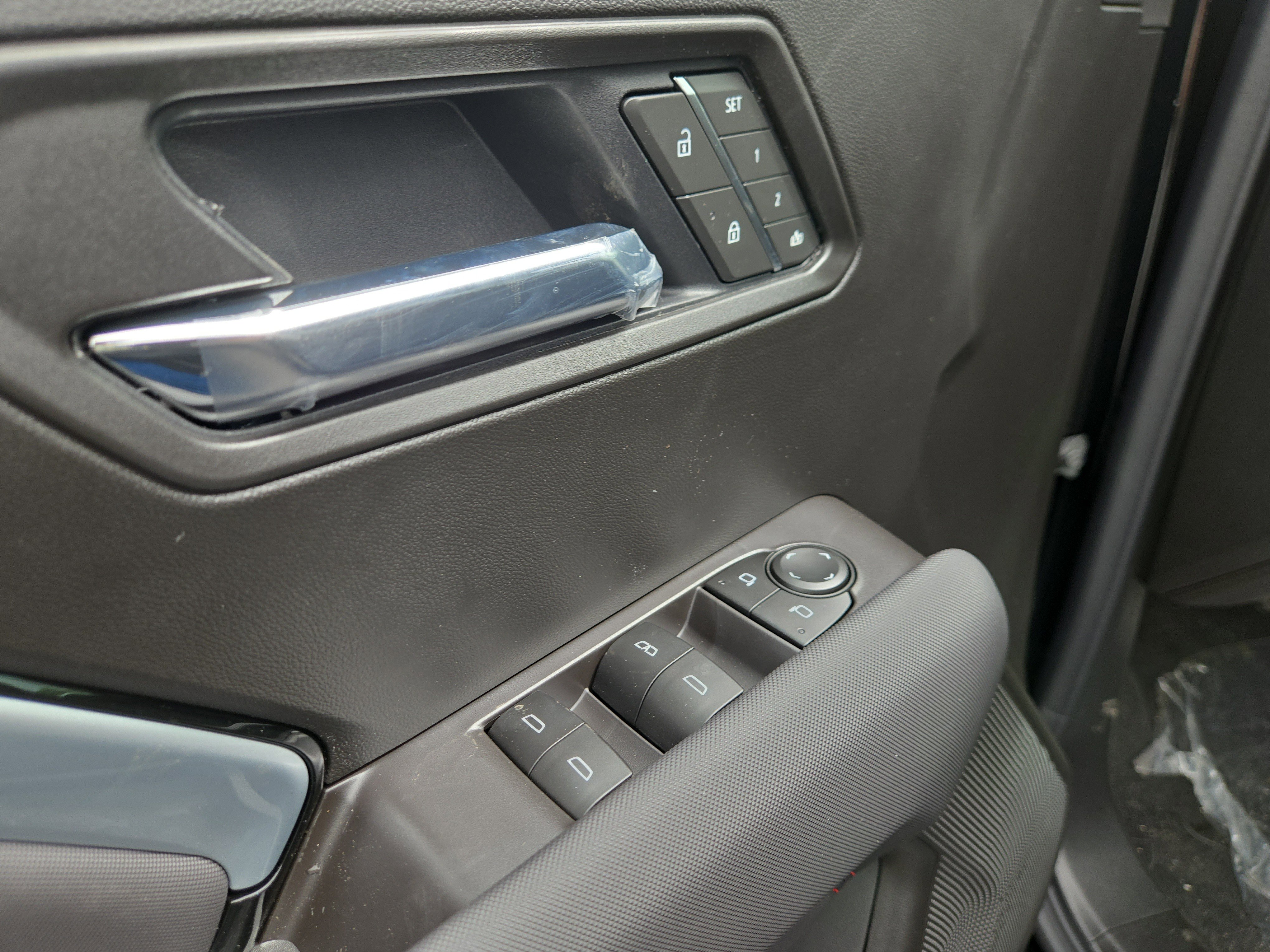 New 2026 Chevrolet Colorado Z71 w/ Z71 Convenience Package 2 image 16