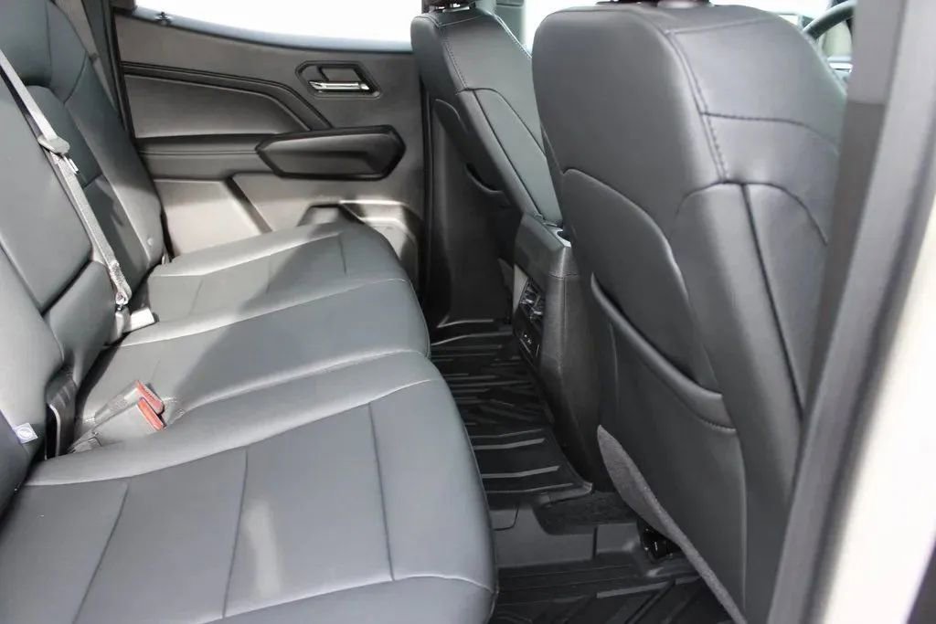 New 2026 GMC Canyon Elevation w/ Convenience Package image 20