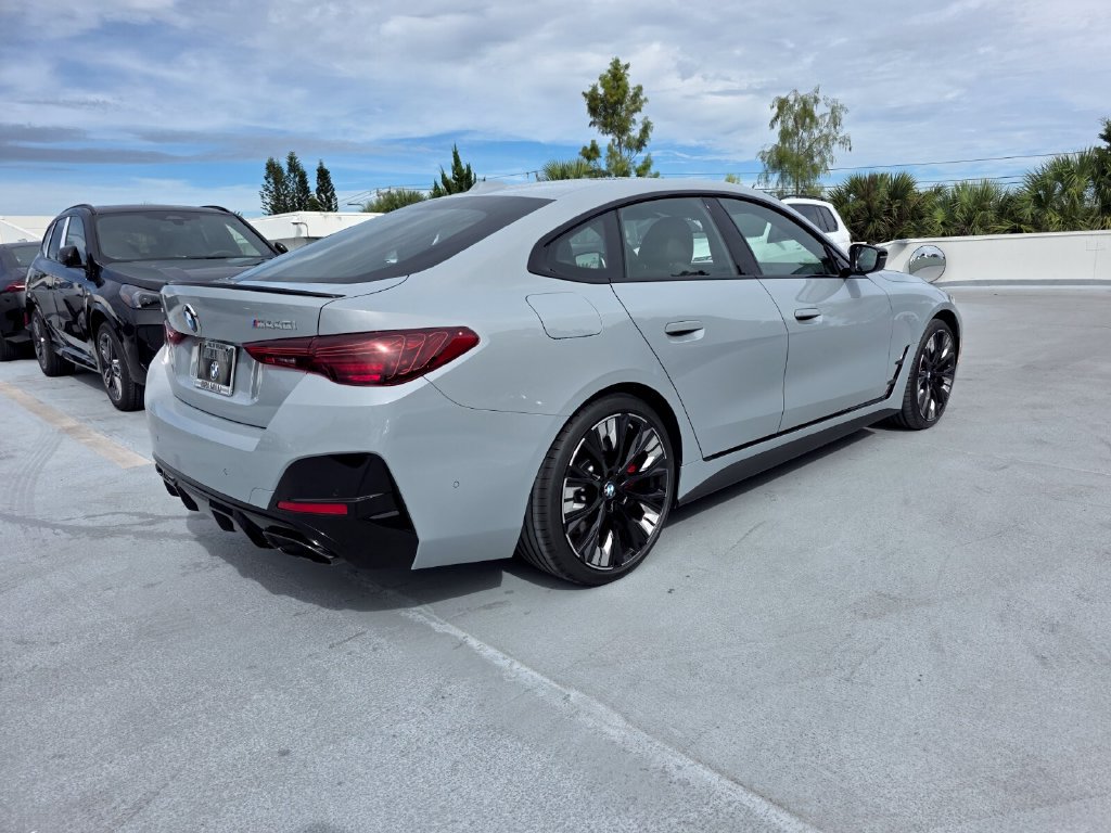 New 2027 BMW 440i xDrive w/ Premium Package AWD/4WD image 4