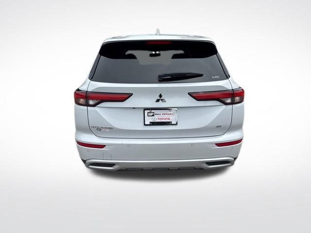Used 2024 Mitsubishi Outlander SE AWD/4WD image 4