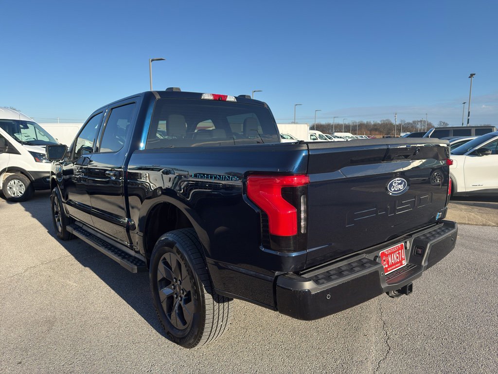 Used 2024 Ford F150 Lightning Flash AWD/4WD image 7