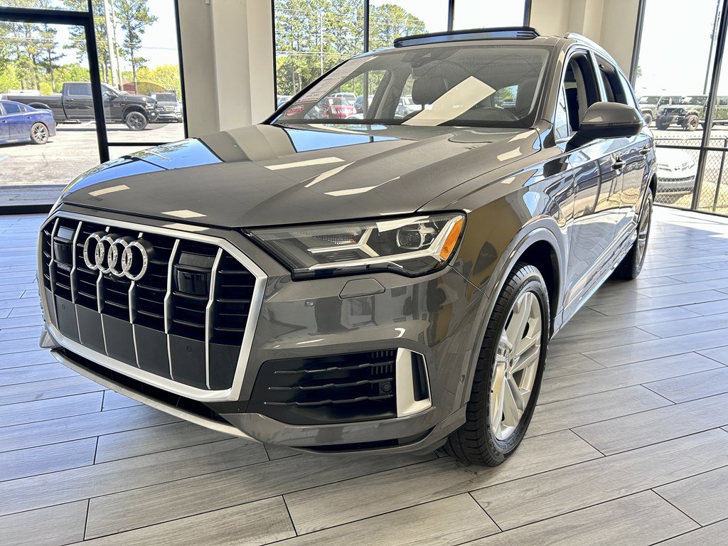Used 2020 Audi Q7 3.0T Premium Plus w/ Premium Plus Package AWD/4WD image 3