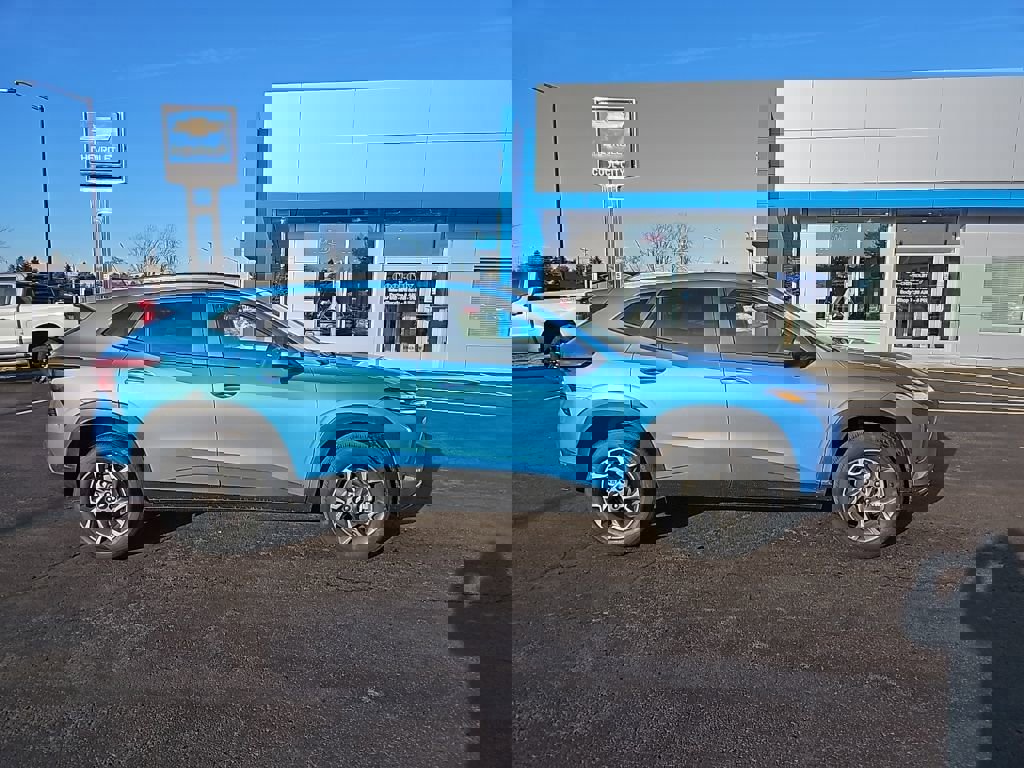 New 2026 Chevrolet Trax LT w/ Driver Confidence Package image 2