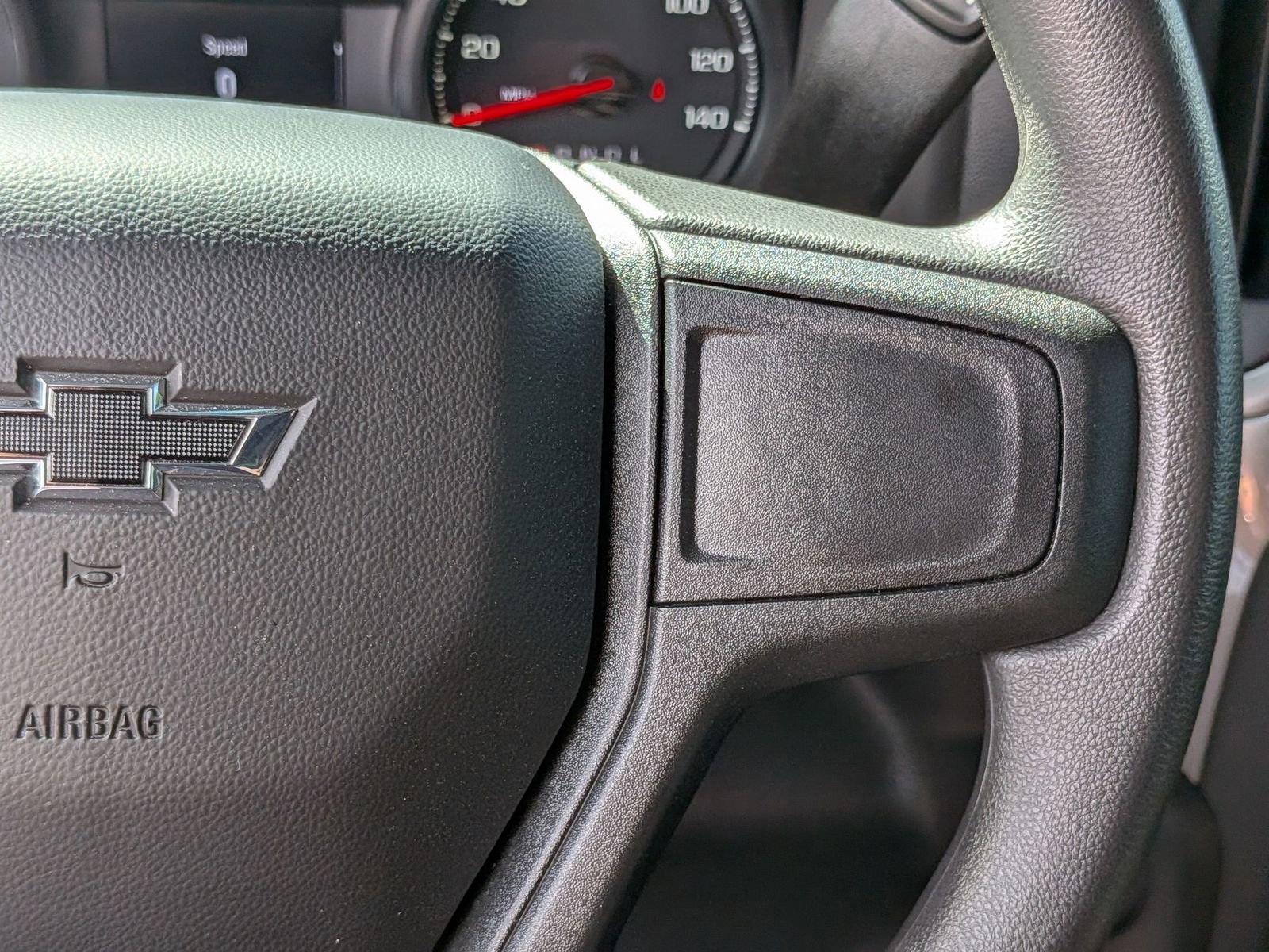 Used 2026 Chevrolet Silverado 1500 Custom Trail Boss w/ Dark Appearance Package AWD/4WD image 19