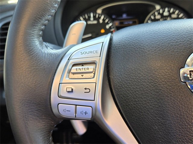 Used 2017 Nissan Altima 3.5 SR w/ Interior Lighting Package image 23