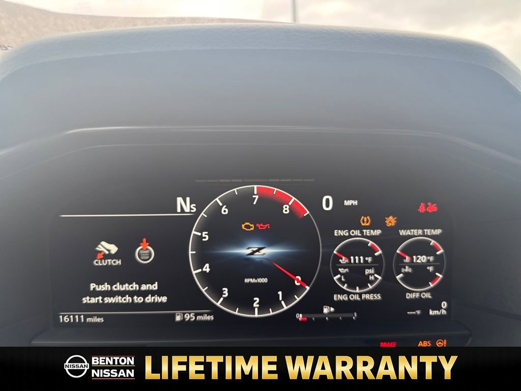 Used 2024 Nissan Z Performance w/ Floor Mat Package image 16
