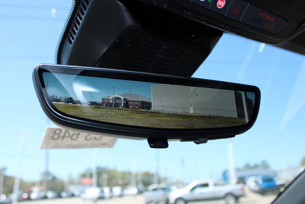 New 2026 Chevrolet Equinox LT w/ Convenience Package II image 13