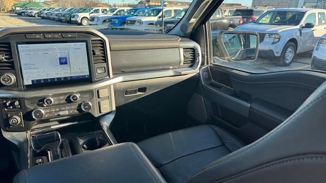 Used 2022 Ford F150 Lariat w/ Equipment Group 502A High image 17