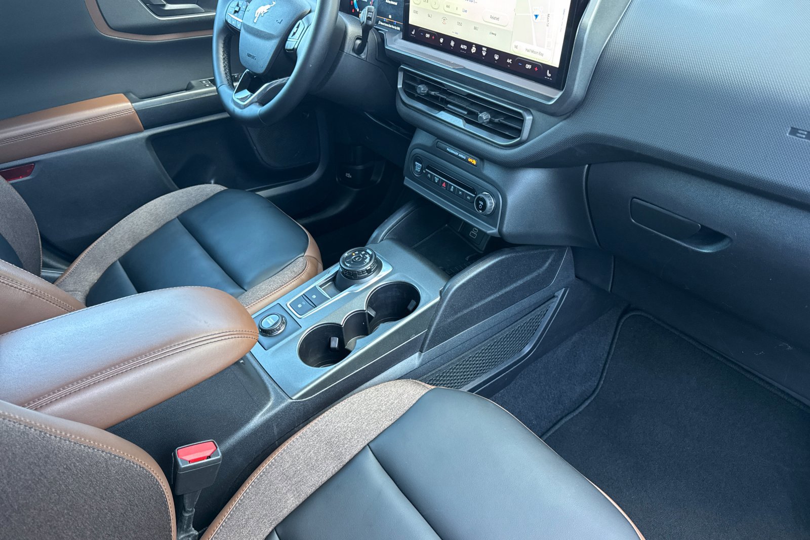 Used 2025 Ford Bronco Sport Outer Banks w/ Outer Banks Tech Package+ image 15