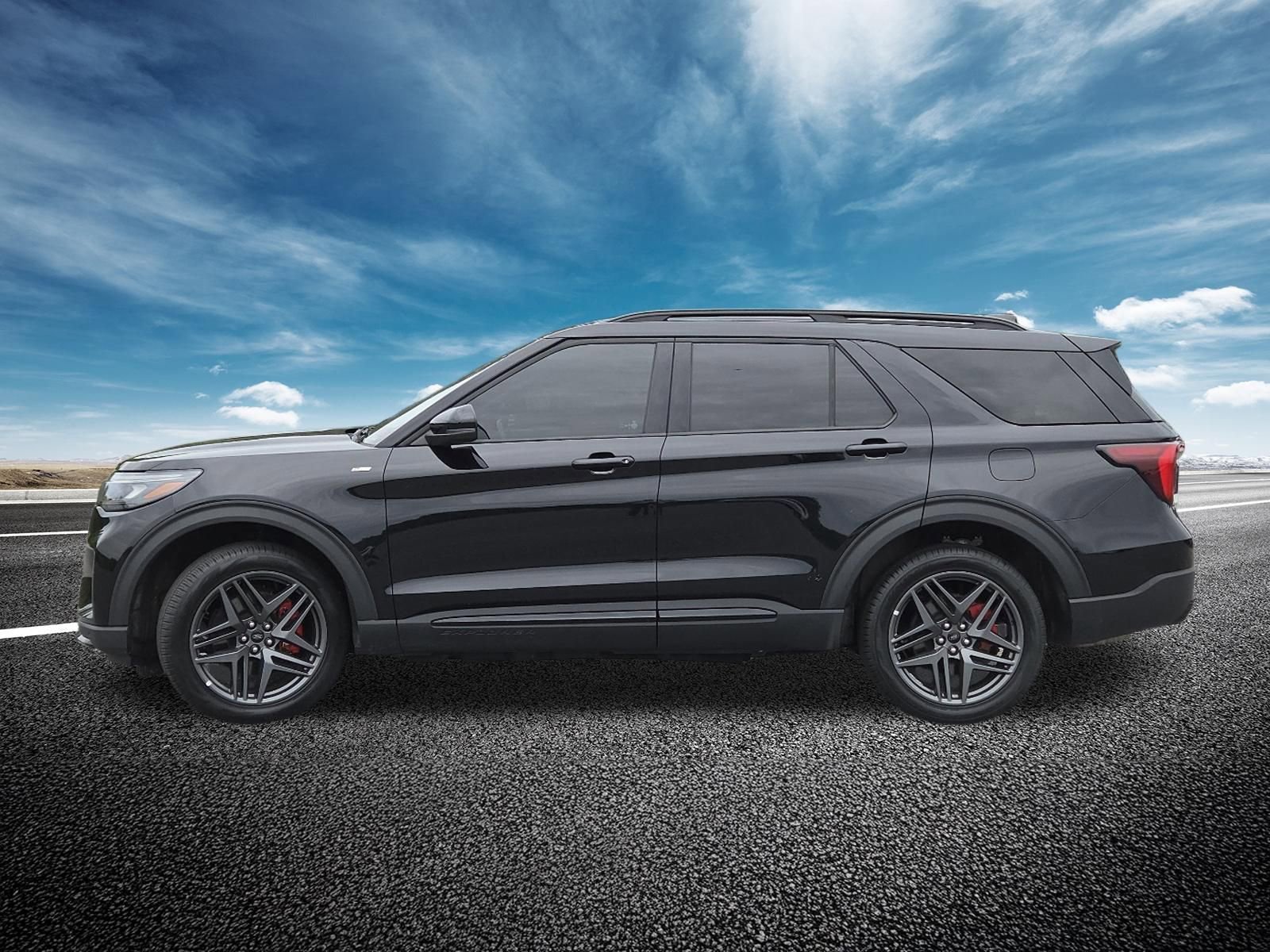Used 2025 Ford Explorer ST-Line w/ ST-Line Street Pack AWD/4WD image 16