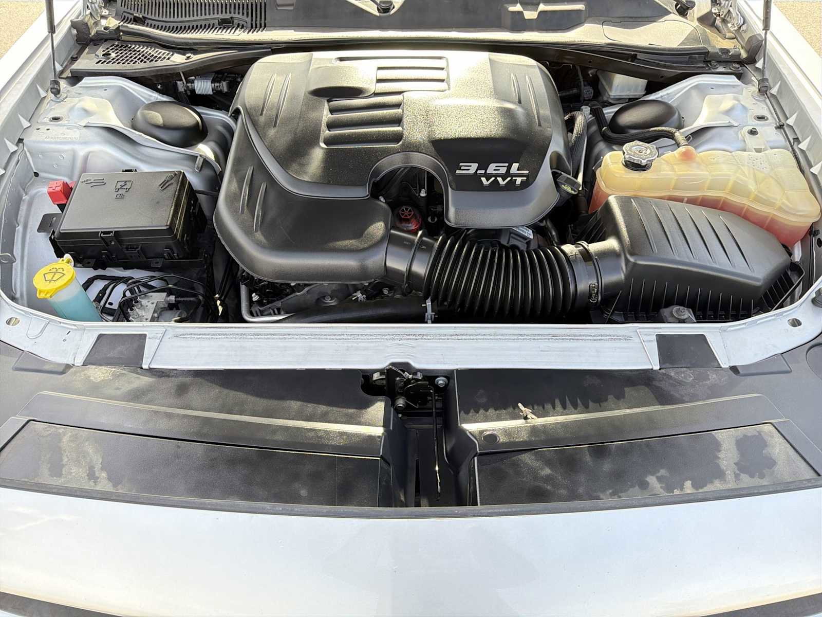 Used 2021 Dodge Challenger SXT image 19