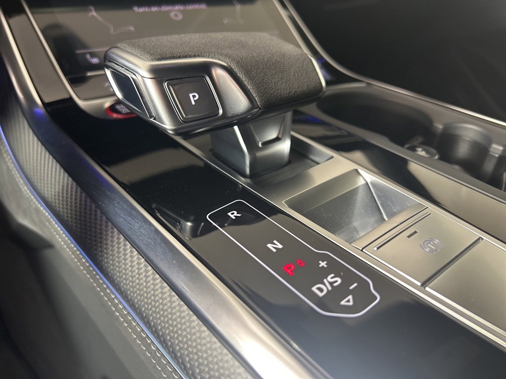 Used 2024 Audi RS Q8 image 21