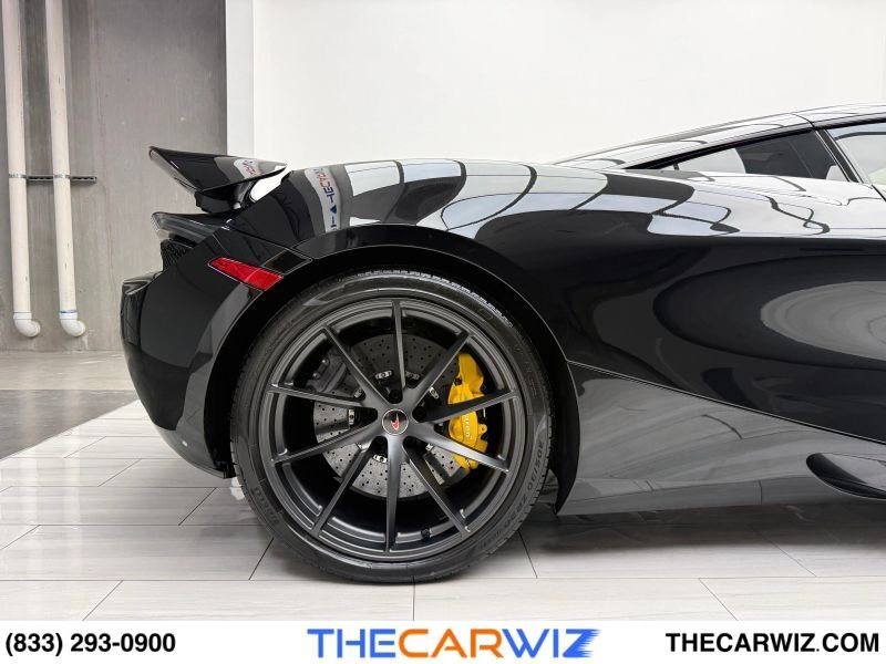 Used 2018 McLaren 720S Performance image 31