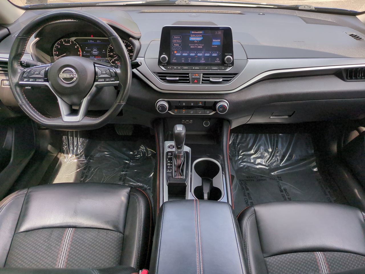 Used 2024 Nissan Altima 2.5 SR FWD image 14