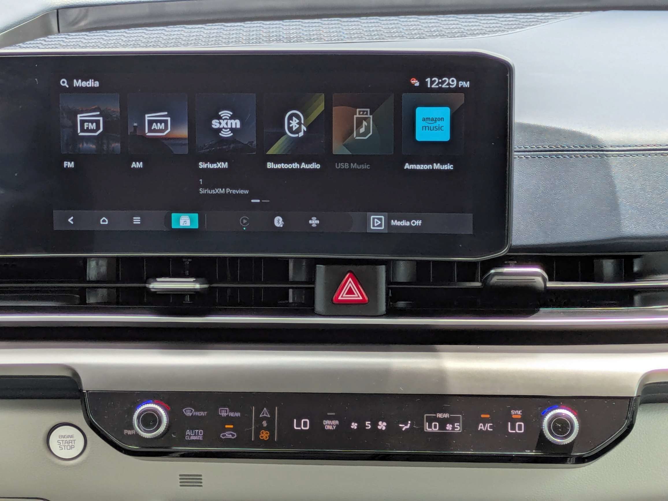 Certified 2026 Kia Carnival SX Prestige FWD image 24