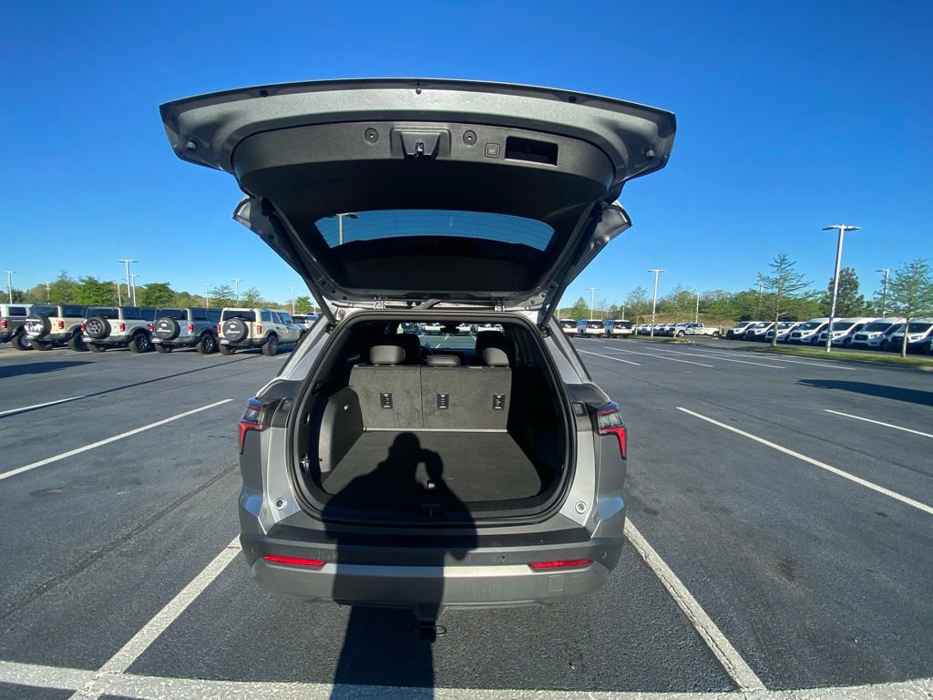 Used 2025 Chevrolet Equinox LT w/ Convenience Package II image 26