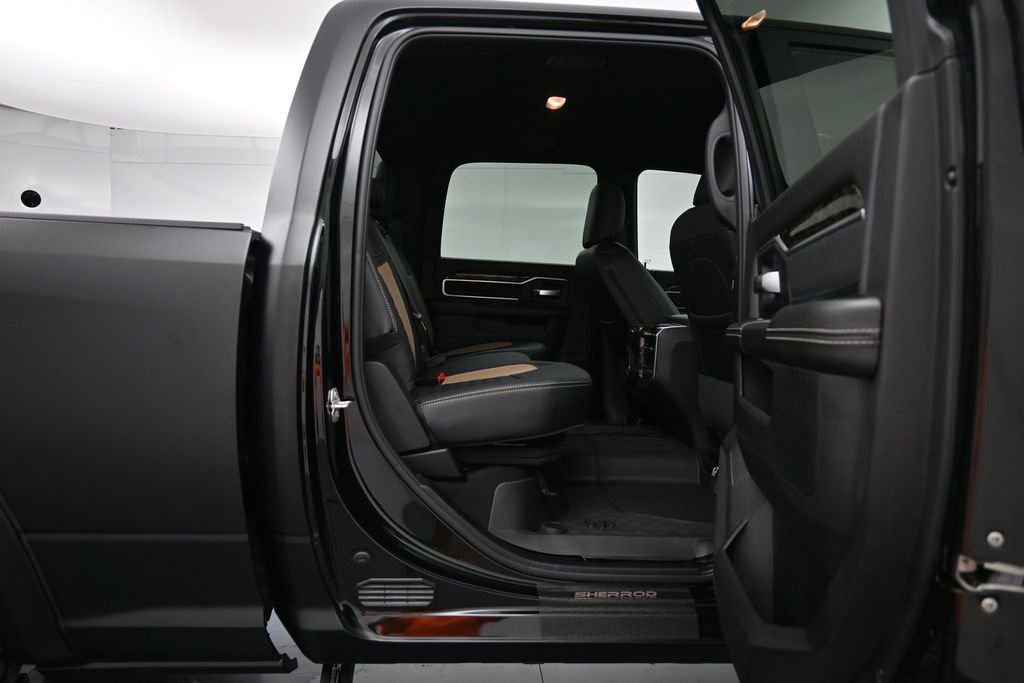 New 2026 RAM 2500 Big Horn AWD/4WD image 25